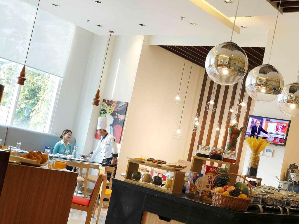 Ibis Kochi City Centre - An Accor Brand Екстер'єр фото