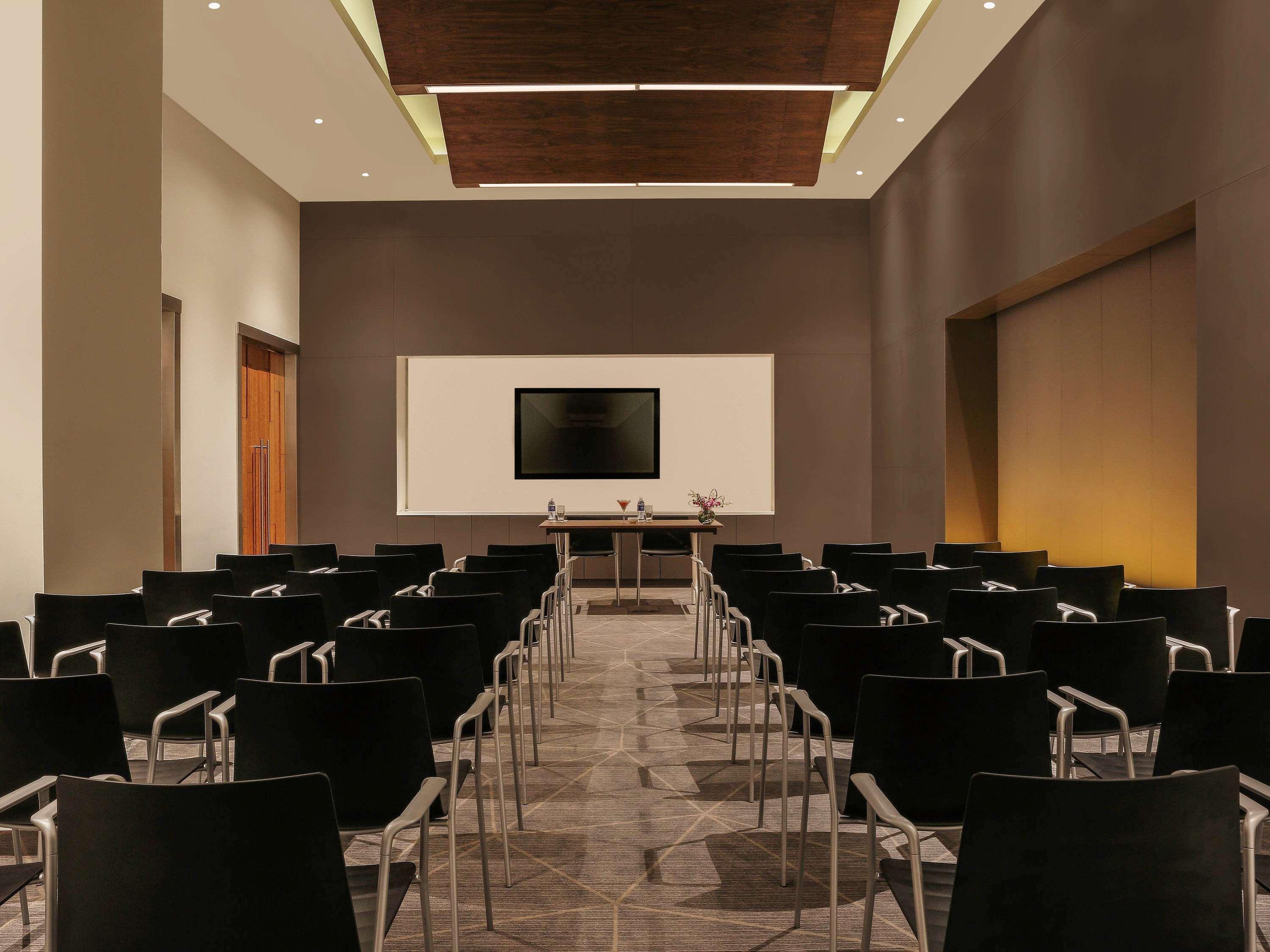 Ibis Kochi City Centre - An Accor Brand Екстер'єр фото