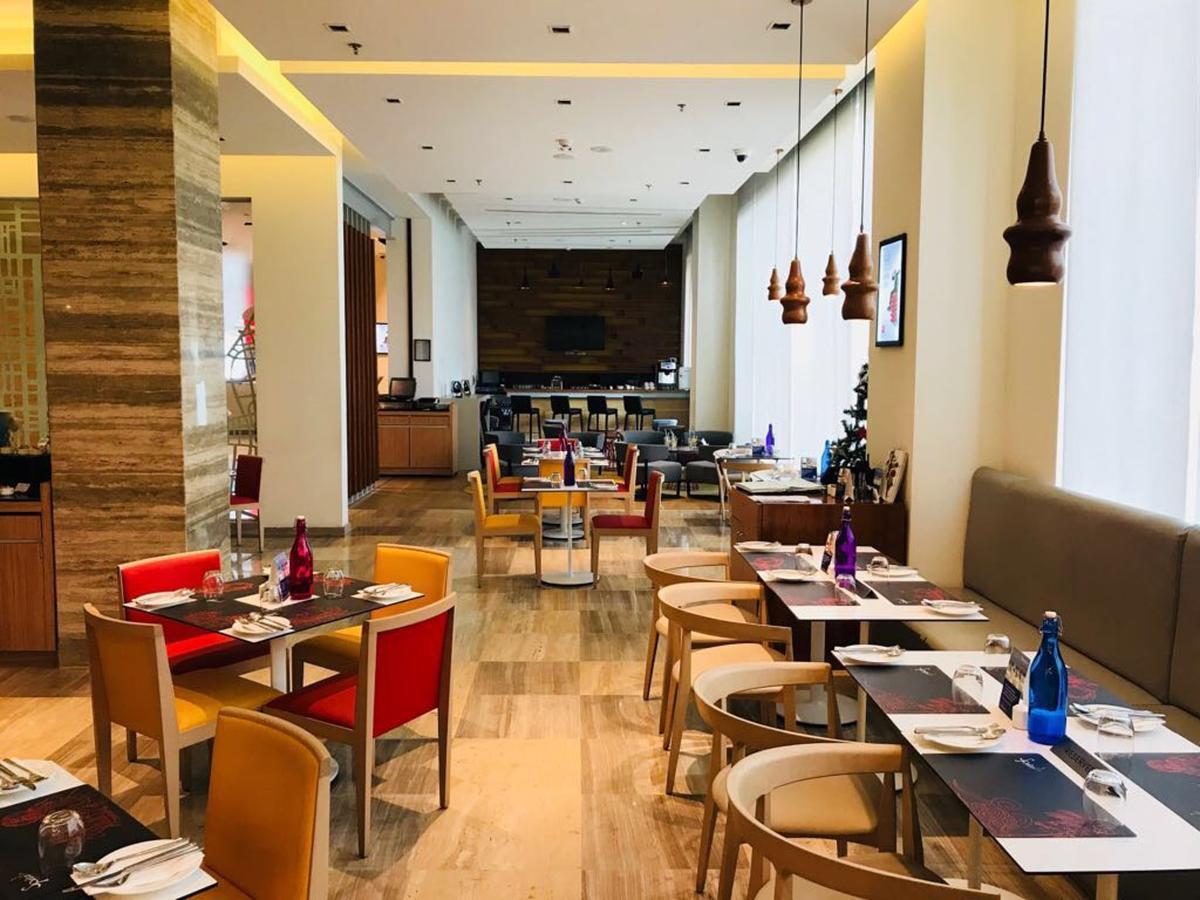 Ibis Kochi City Centre - An Accor Brand Екстер'єр фото